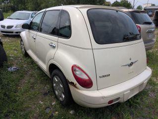 2008 Chrysler PT Cruiser LX - Exterior Rear Left Corner Image